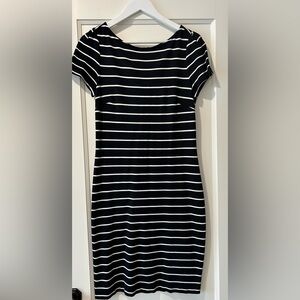 Ann Taylor Black & White Stripe Ponte Knit Sheath Dress Size 6